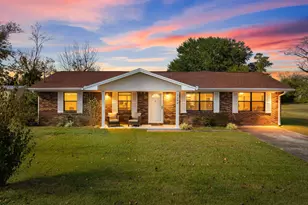 5544 Lakewood Cir, Panama City, FL 32404 - Photo 1