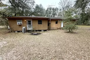 2321 Old Mill Rd, Caryville, FL 32425 - Photo 30