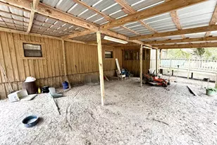 2321 Old Mill Rd, Caryville, FL 32425 - Photo 4