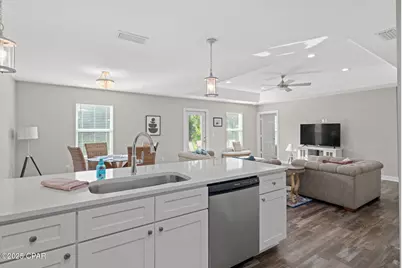 1709 Hickory Avenue, Panama City, FL 32405 - Photo 18