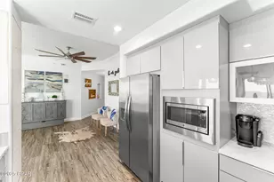 5004 Thomas Dr, Panama City, FL 32408 - Photo 8