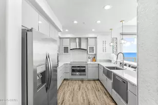 5004 Thomas Dr, Panama City, FL 32408 - Photo 6