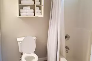 131 Gwyn Dr, Panama City Beach, FL 32408 - Photo 6