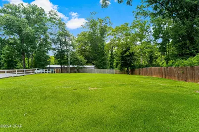 872 Deer Wood Lane, Chipley, FL 32428 - Photo 8