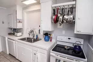 13001 Oleander Dr, Panama City Beach, FL 32407 - Photo 36