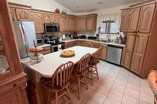 3048 Joyce Dr, Marianna, FL 32446 - Photo 4