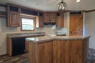 12319 Suncrest Dr, Fountain, FL 32438 - Photo 6