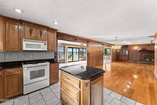 8009 Highpoint Rd, Panama City, FL 32404 - Photo 12