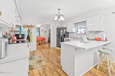 5232 Woodgate Way, Marianna, FL 32446 - Photo 6