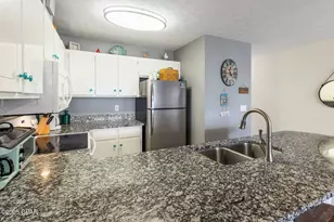 17680 Front Beach Rd, Panama City Beach, FL 32413 - Photo 8