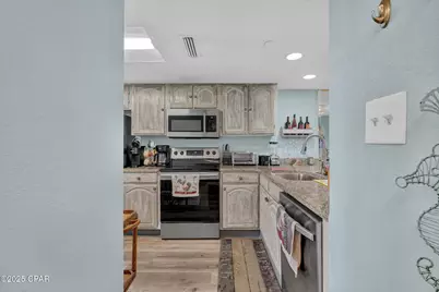 4715 Thomas Drive #506D, Panama City, FL 32408 - Photo 8