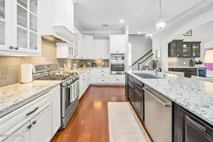 336 Watson Bayou Cir, Panama City, FL 32401 - Photo 10