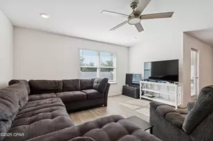 498 Albert Meadow Ln, Panama City, FL 32404 - Photo 4