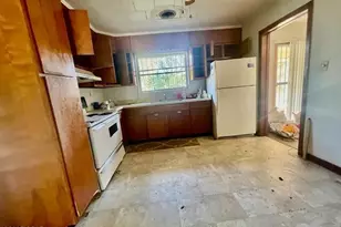 20823 SE Elmore Ave, Blountstown, FL 32424 - Photo 8
