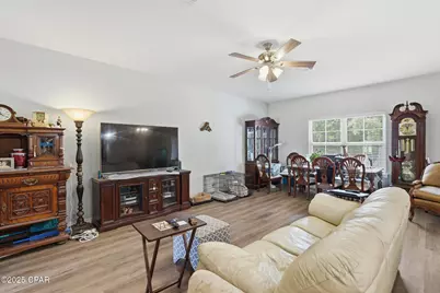 2012 N Pearl Street, Crestview, FL 32536 - Photo 10