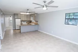 247 Poinsettia Dr, Panama City Beach, FL 32413 - Photo 4