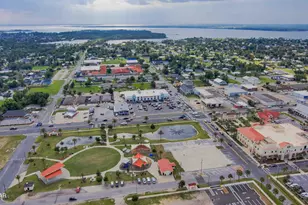 911 Indiana Ave, Lynn Haven, FL 32444 - Photo 82