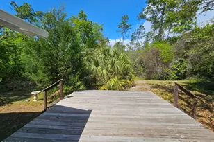 2511 Commander Rd, Southport, FL 32409 - Photo 4