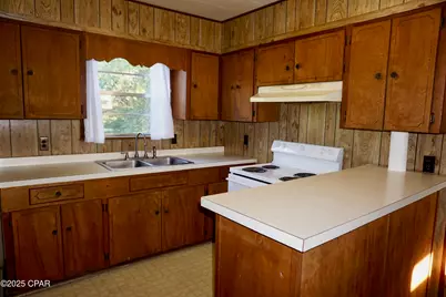 931 Morgan Avenue, Chattahoochee, FL 32324 - Photo 12