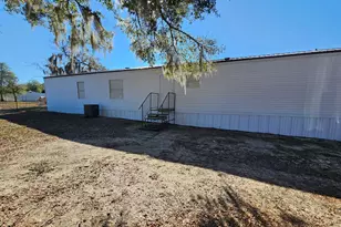 12511 Sweetwater Branch Rd, Fountain, FL 32438 - Photo 2