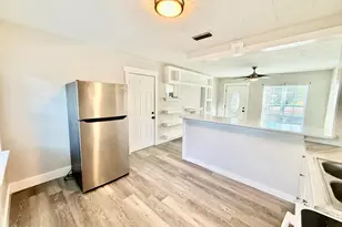 1305 Flower Dr, Panama City, FL 32401 - Photo 12