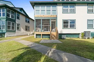 7813 N Lagoon Dr, Panama City Beach, FL 32408 - Photo 32