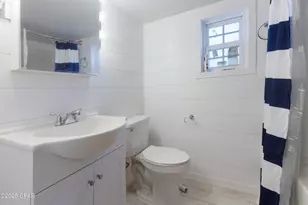 209 E North Ave, Bonifay, FL 32425 - Photo 18