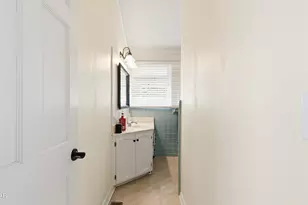 2540 Montyna Ln, Alford, FL 32420 - Photo 12