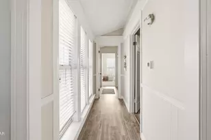 2540 Montyna Ln, Alford, FL 32420 - Photo 6