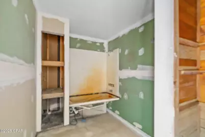 2280 Bear Hewett Landing Road, Caryville, FL 32425 - Photo 8