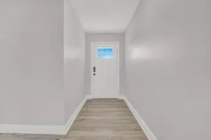 1851 Airport Cir, Panama City, FL 32405 - Photo 4