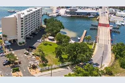 324 E Beach Drive #701, Panama City, FL 32401 - Photo 40