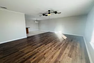 3133 E 8th St, Panama City, FL 32401 - Photo 2