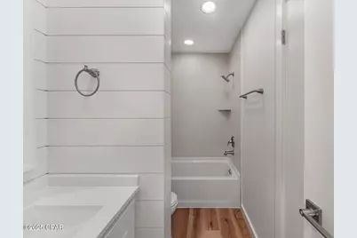 138 W Leslie Lane, Panama City Beach, FL 32407 - Photo 18