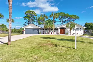 263 Lullwater Dr, Panama City Beach, FL 32413 - Photo 6