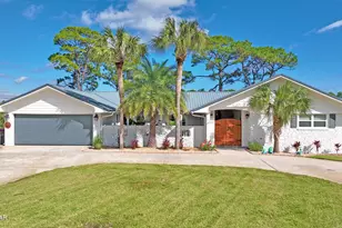 263 Lullwater Dr, Panama City Beach, FL 32413 - Photo 1