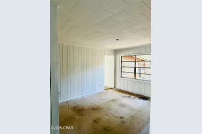 101 W Live Oak Avenue, Defuniak Springs, FL 32435 - Photo 8