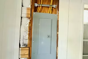 101 W Live Oak Ave, Defuniak Springs, FL 32435 - Photo 12