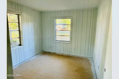 101 W Live Oak Avenue, Defuniak Springs, FL 32435 - Photo 16