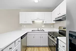 17642 Front Beach Rd, Panama City Beach, FL 32413 - Photo 4