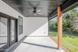 319 W 35th Ct, Panama City, FL 32405 - Photo 10