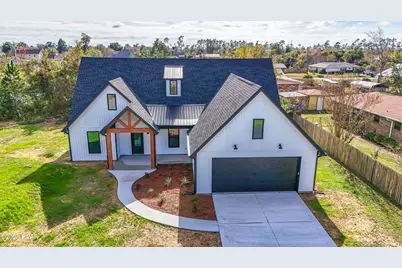 319 W 35th Court, Panama City, FL 32405 - Photo 2