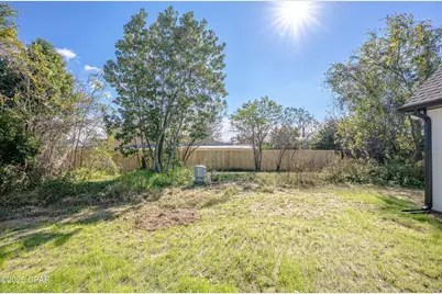 319 W 35th Court, Panama City, FL 32405 - Photo 16