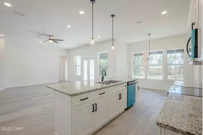 319 W 35th Court, Panama City, FL 32405 - Photo 22