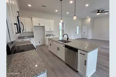 319 W 35th Court, Panama City, FL 32405 - Photo 24