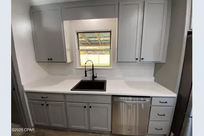 3913 Verona Circle, Panama City, FL 32405 - Photo 8