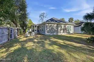 72 13th St, Apalachicola, FL 32320 - Photo 32