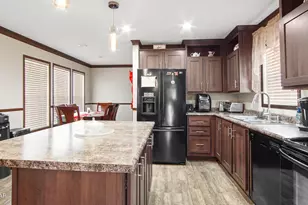 12103 Edgewood Rd, Fountain, FL 32438 - Photo 10