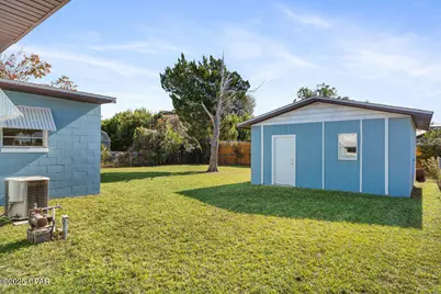 1607 W 13th Street, Panama City, FL 32401 - Photo 2