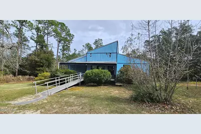 1127 Highlands Circle, Alford, FL 32420 - Photo 1